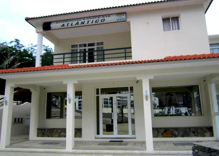 Residencial Atlantico 2* 莫尼兹港