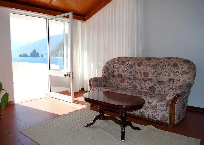 Residencial Atlantico 招待所 2*